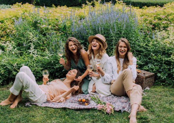 pexels-elina-fairytale-4833957